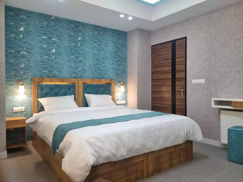 Alibaba https://cdn.alibaba.ir/ostorage/hotel-accommodation-images/687b985ba1e6f83605b73dea_دبل (1).webp